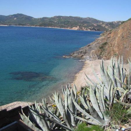 Appartamento Sul Mare Теулада Екстер'єр фото