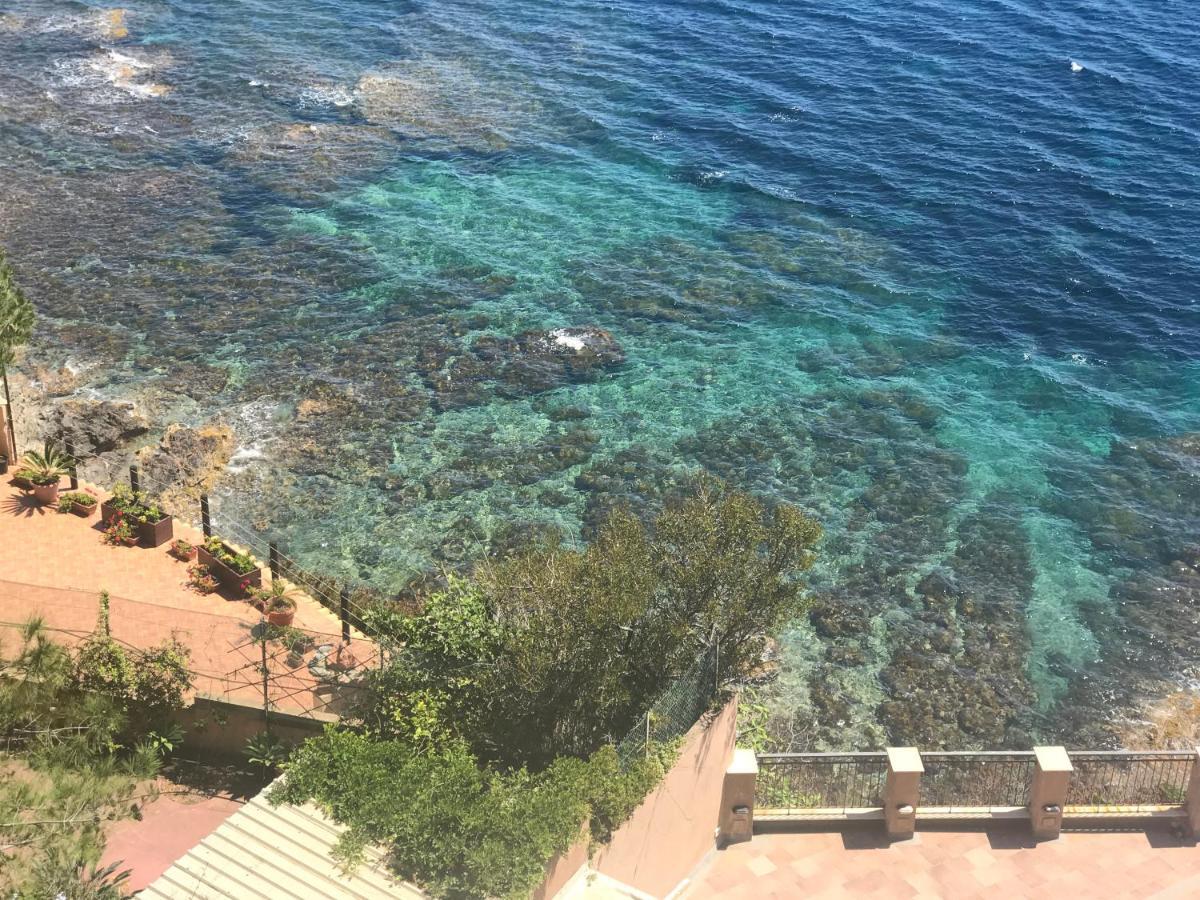 Appartamento Sul Mare Теулада Екстер'єр фото